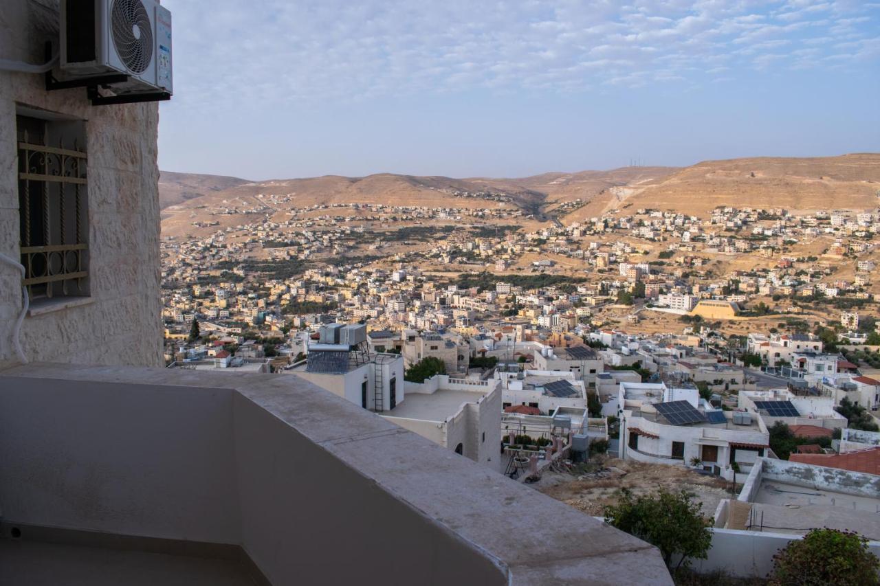 Twilight Hotel Petra Wadi Musa Exterior photo