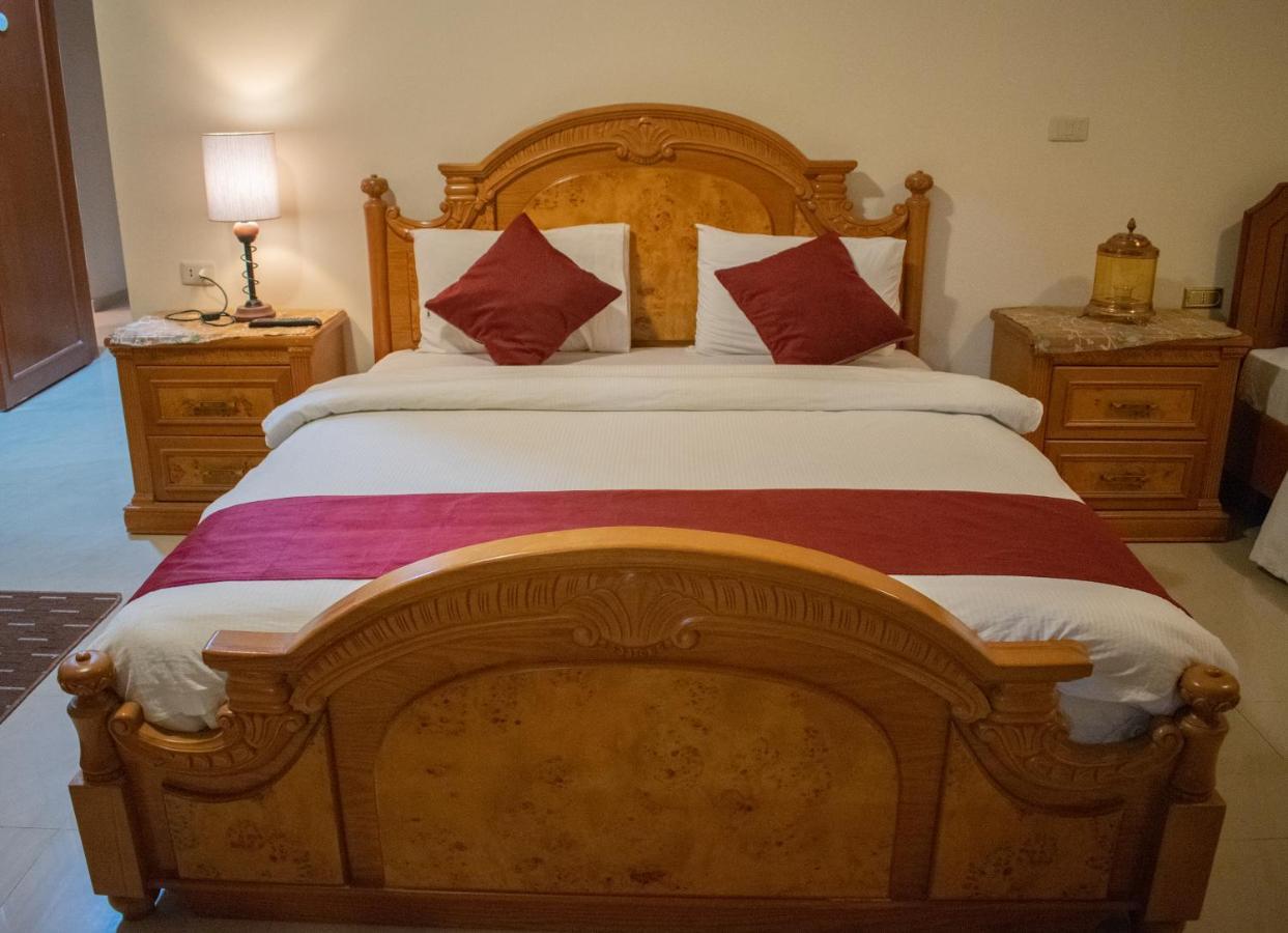 Twilight Hotel Petra Wadi Musa Exterior photo