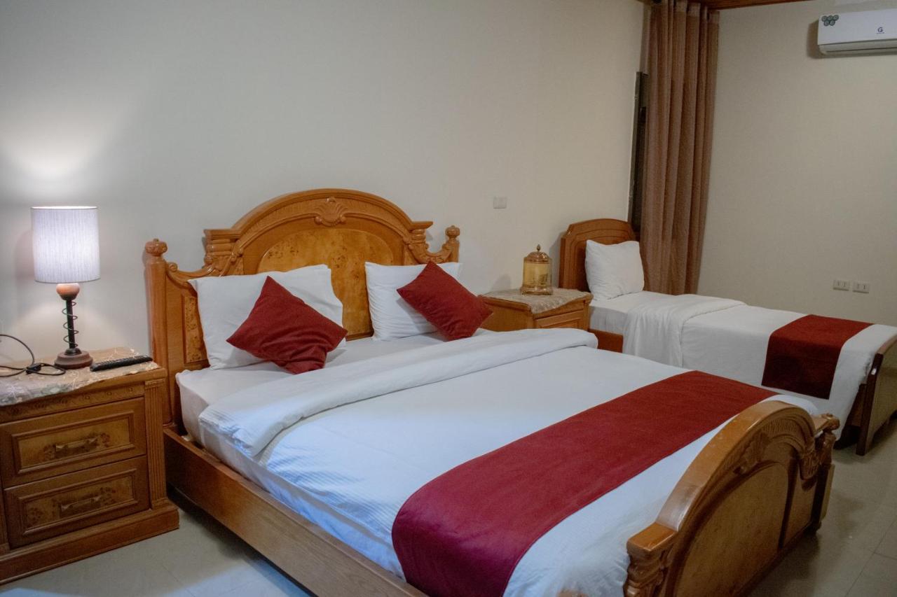 Twilight Hotel Petra Wadi Musa Exterior photo